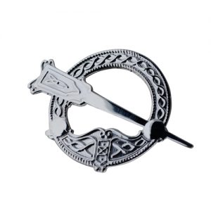 Silver 32mm embossed Tara Brooch