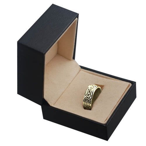 18ct Gold 6mm celtic Wedding Ring Sizes H-Q - Image 3