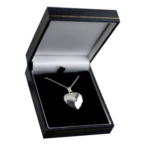 Silver 21x19mm heart shaped hand engraved Locket with a 1mm wide rolo Chain - Image 4