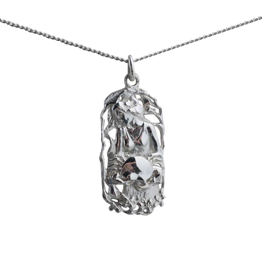 Silver 33x17mm Cancer Zodiac Pendant with a 1.3mm wide curb Chain 18 inches