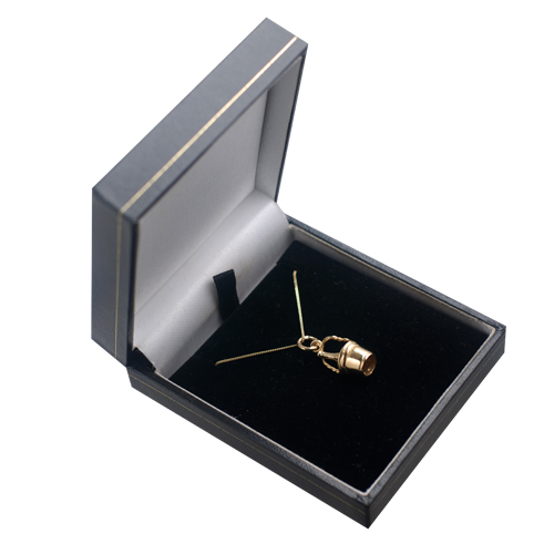 9ct Gold 28x10mm Champagne in a Ice Bucket Pendant with a 0.6mm wide curb Chain 16 inches Only Suitable for Children - Image 2