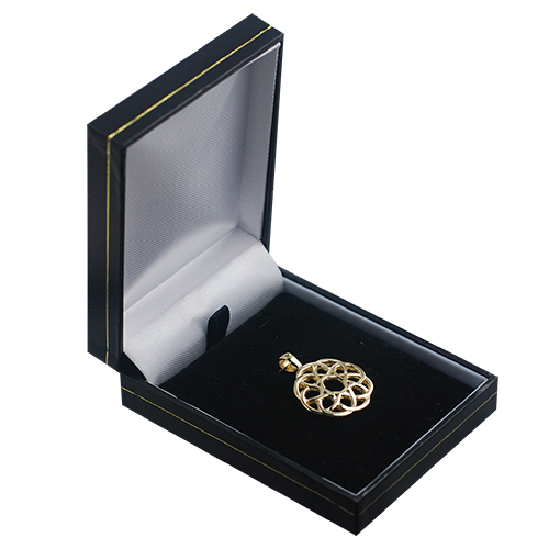 9ct Gold 17mm celtic knot Pendant - Image 2