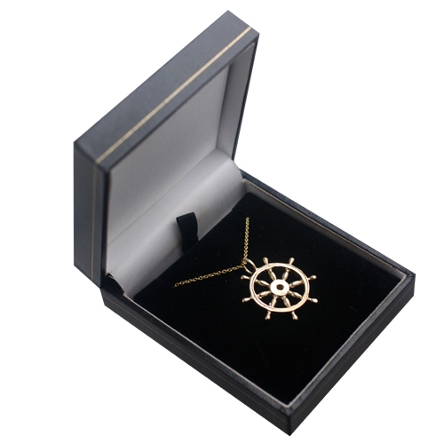 9ct Gold 28mm solid Ships Wheel Pendant with a 1.1mm wide cable Chain 16 inches Only Suitable for Children - Image 3