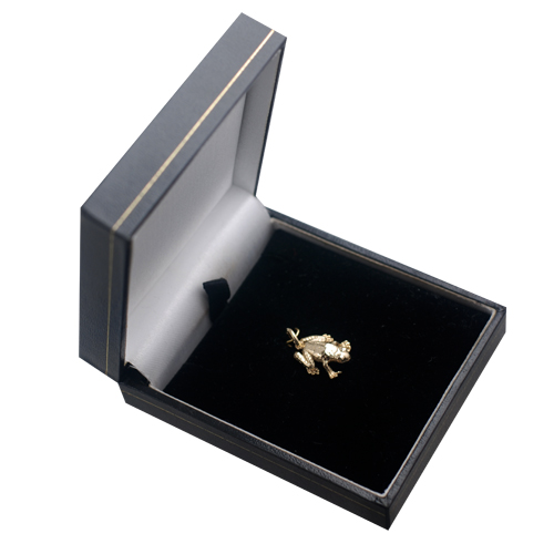 9ct Gold 18x13mm solid Frog Pendant or Charm - Image 2