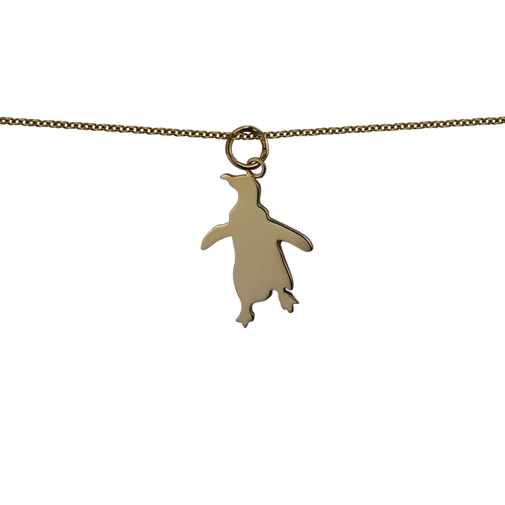 9ct Gold 17x22mm Penguin Pendant with a 1.1mm wide cable Chain - Image 2