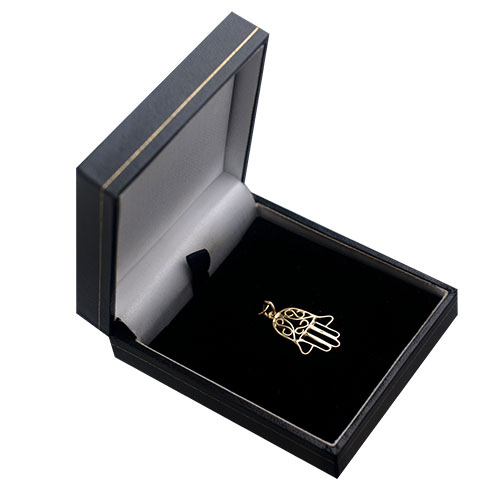 18ct Gold 24x12mm Hand of Fatima Pendant or Charm - Image 3