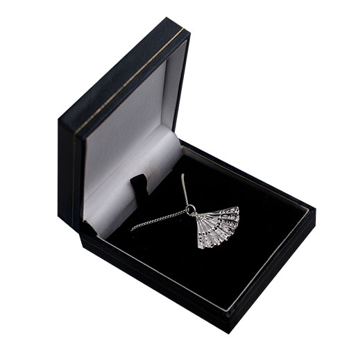 Silver 23x30mm Hand Fan Pendant with a 1.3mm wide curb Chain 20 inches - Image 3