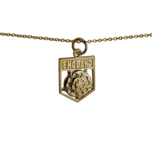 9ct Gold 17x14mm England Badge Pendant with a 1.1mm wide cable Chain