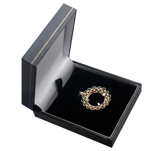 9ct Gold 29mm 1/2 Half Sovereign mount with a diamond cut coin mount ...