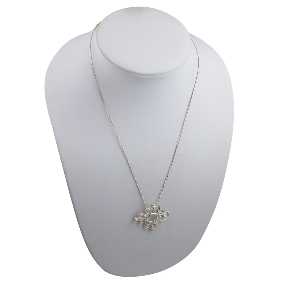 Silver 38mm Scottish Thistle Pendant with a 1.3mm wide curb Chain 20 inches - Image 3