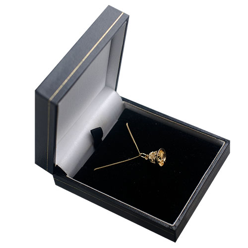9ct Gold 10x11mm moveable Ringing Bell Pendant with a 0.6mm wide curb Chain 18 inches - Image 3