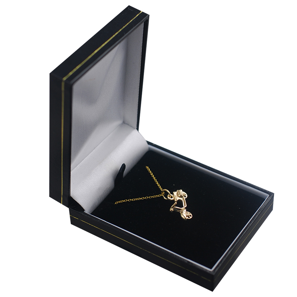 9ct Gold 11x20mm Scooter Pendant with a 1.1mm wide cable Chain - Image 3