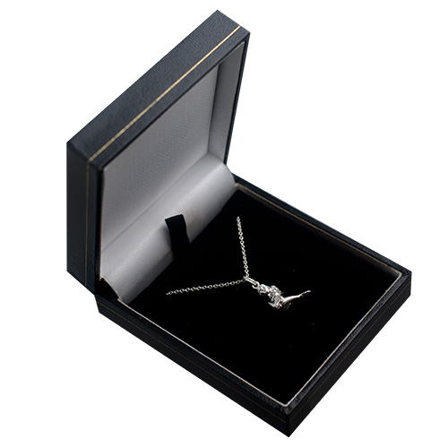 Silver 20x6mm Mermaid Pendant with a 1mm wide rolo Chain - Image 2