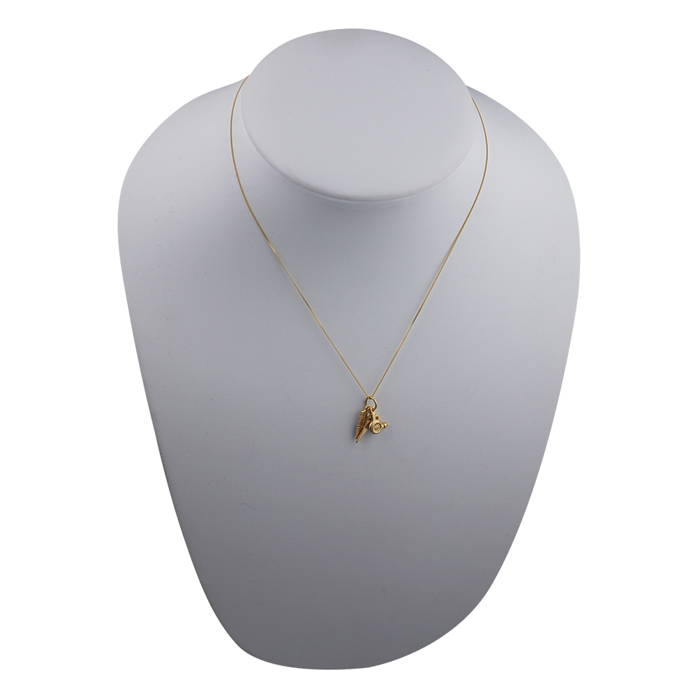 Three 9ct Gold 15x4mm Hairdressers Pendants with a 0.6mm wide curb Chain 16 inches Only Suitable for Children - Image 4