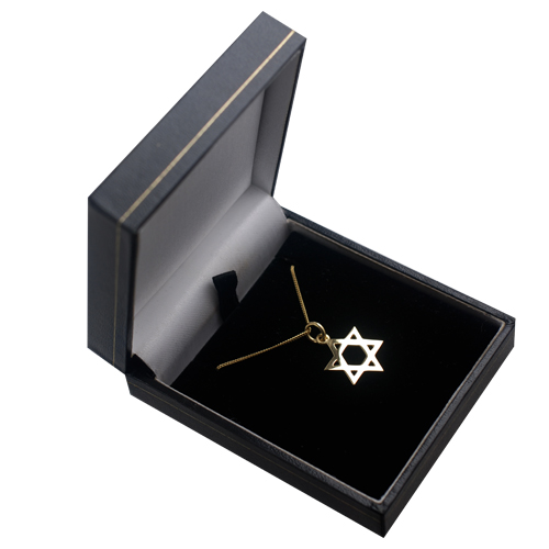 18ct Gold 18mm plain Star of David Pendant with a 1mm wide curb Chain 16 inches Only Suitable for Children - Image 2
