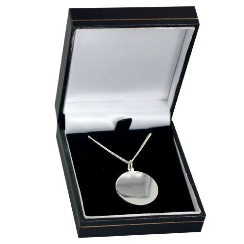 Silver 25mm round diamond cut edge St Christopher Pendant with a 1.3mm wide curb Chain 22 inches - Image 2