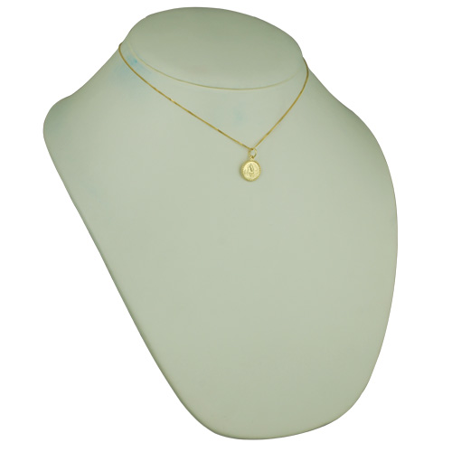 18ct Gold 13mm round St Christopher Pendant with a 1mm wide curb Chain 16 inches Only Suitable for Children - Image 4