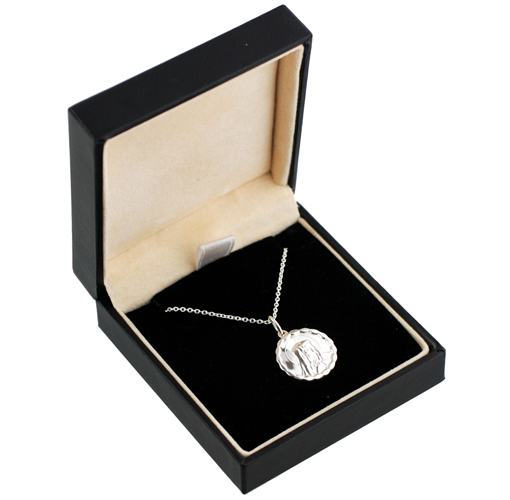 Silver 16mm round Our Lady of Sorrows with Fancy edge Pendant with a 1mm wide rolo Chain 18 inches - Image 2