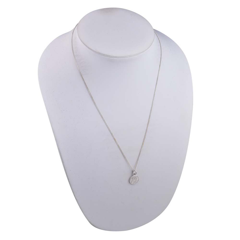 Silver 13mm round Our Lady of Sorrows Pendant with a 1.3mm wide curb Chain 20 inches - Image 3