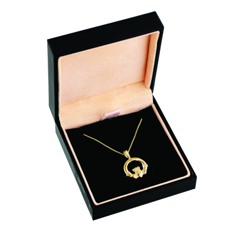 9ct Gold 20x15mm plain Claddagh Pendant with a 0.6mm wide curb Chain - Image 2