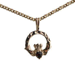 9ct Gold 20x15mm diamond cut garnet set Claddagh Pendant with a 0.6mm wide curb Chain