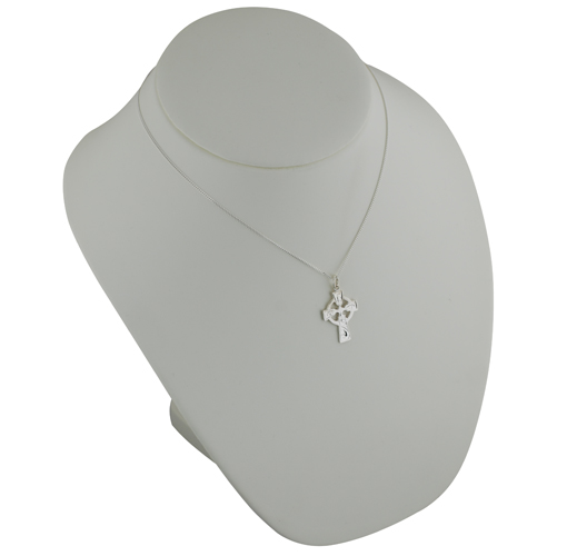 Silver 28x20mm hand engraved Celtic Cross with a 1.3mm wide curb Chain 18 inches - Image 4