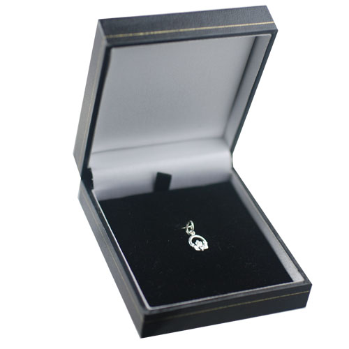 Silver 8x6mm Claddagh Pendant or Charm - Image 2