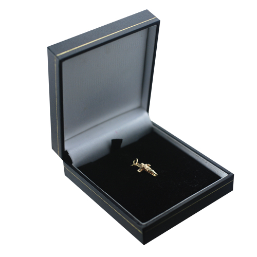 9ct Gold 17x10mm solid block Crucifix Cross - Image 4